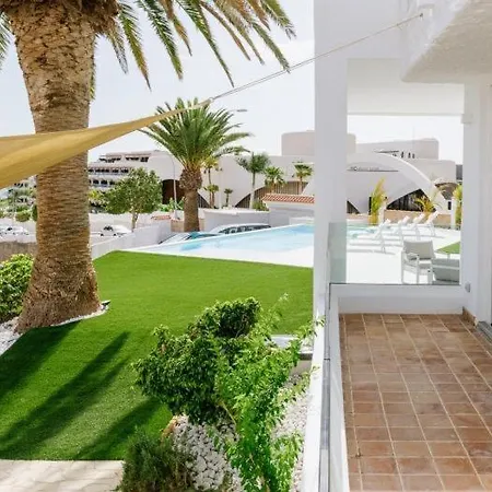 Barranco Del Mar - Panoramic Seaviews & First Line *